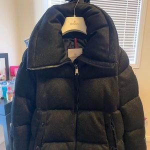 Moncler Bandama Down Puffer Jacket Womens Size 2 (medium)